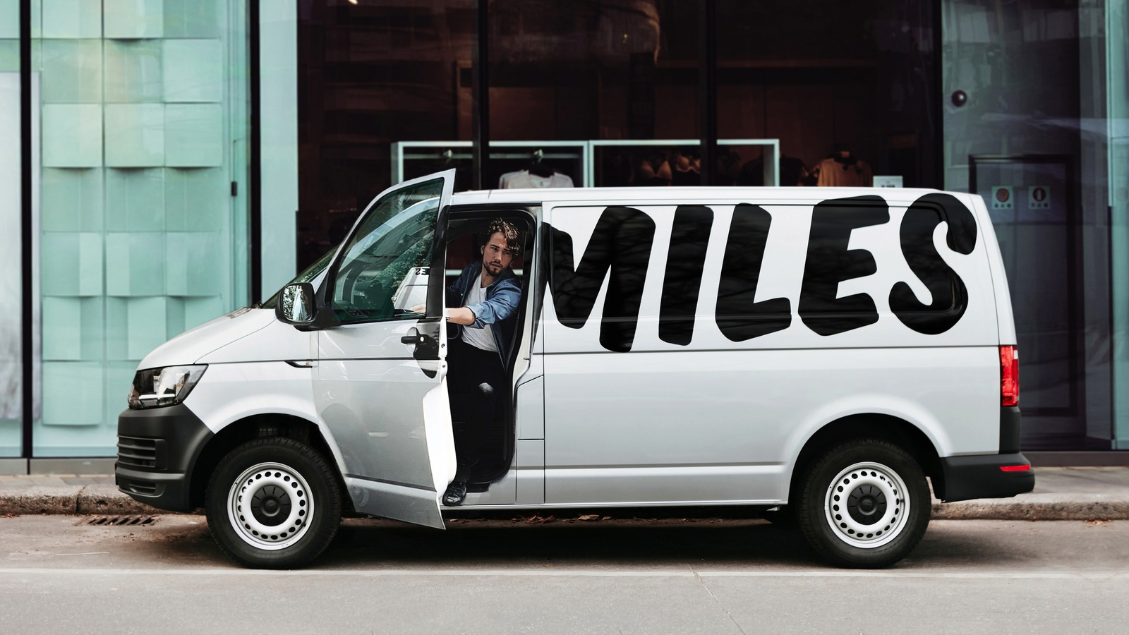 Carsharing-Revolution in Barsbüttel, Glinde und Reinbek: MILES plant Expansion