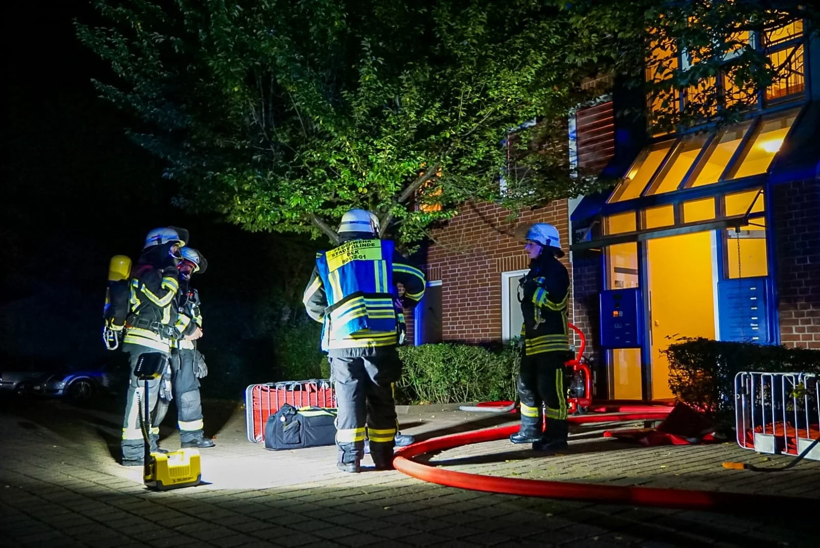 Wohnungsbrand in Glinde: Waschmaschine fängt Feuer am Sportplatz