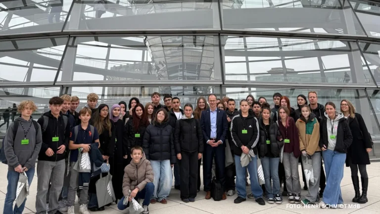 Barsbütteler Schüler zu Gast im Bundestag