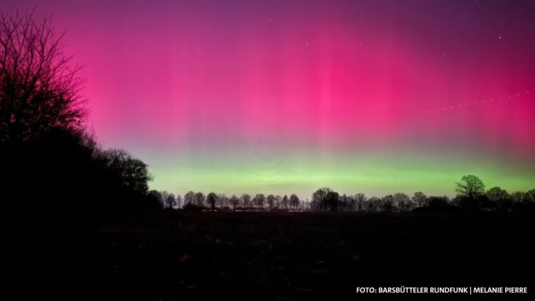 Polarlichter über Hamburg und Südstormarn – seltenes Naturschauspiel am Nachthimmel