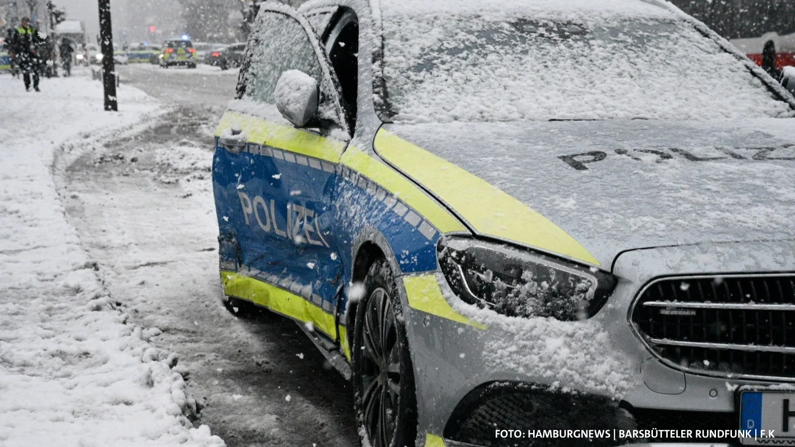 Unfall mit Streifenwagen an der Kreuzung Rodigallee/Jenfelder Allee – Winterglätte als möglicher Faktor